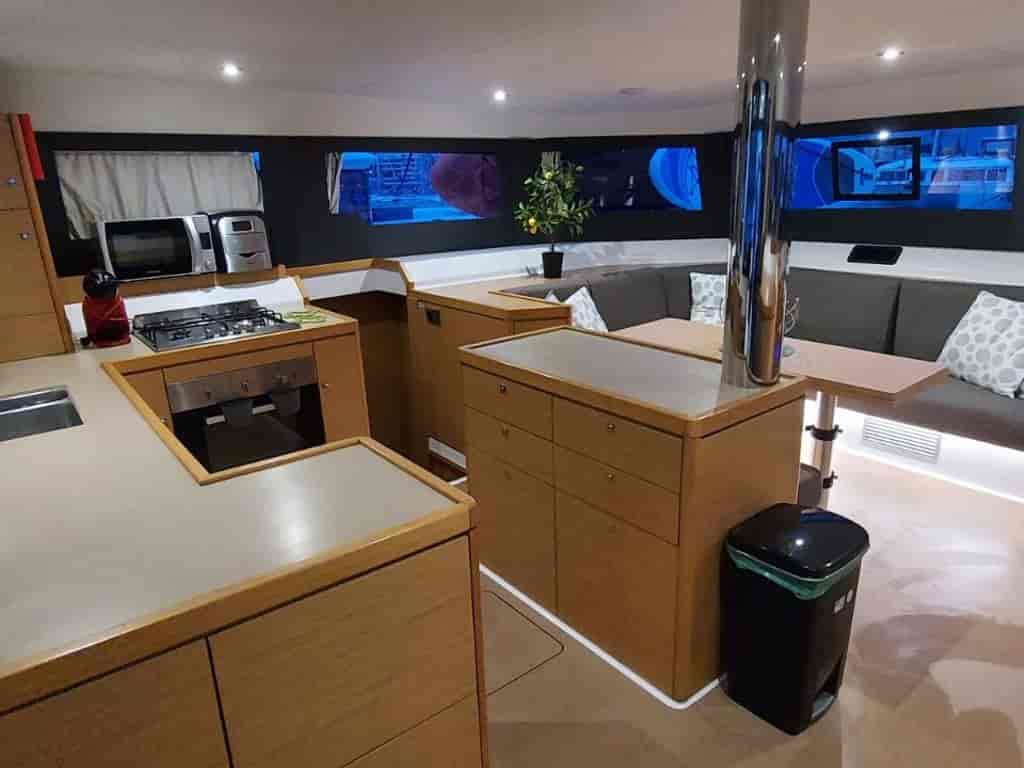 Boat picture 13