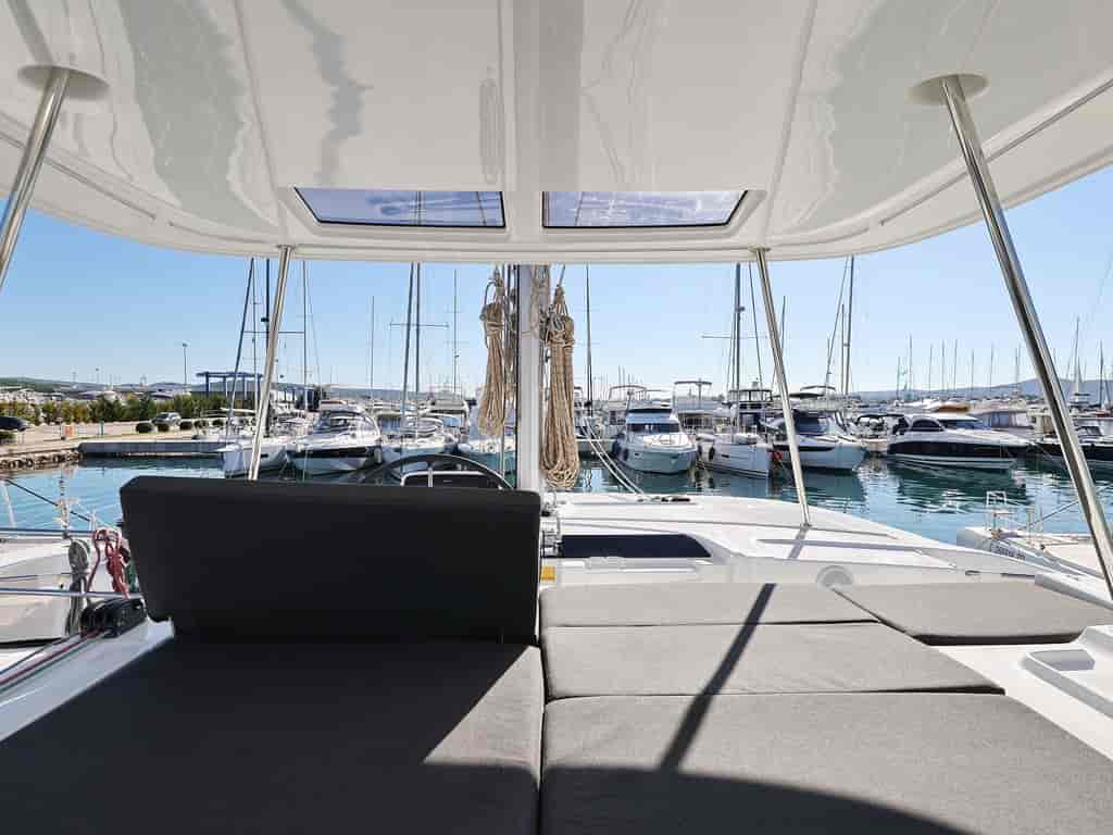 Boat picture 9