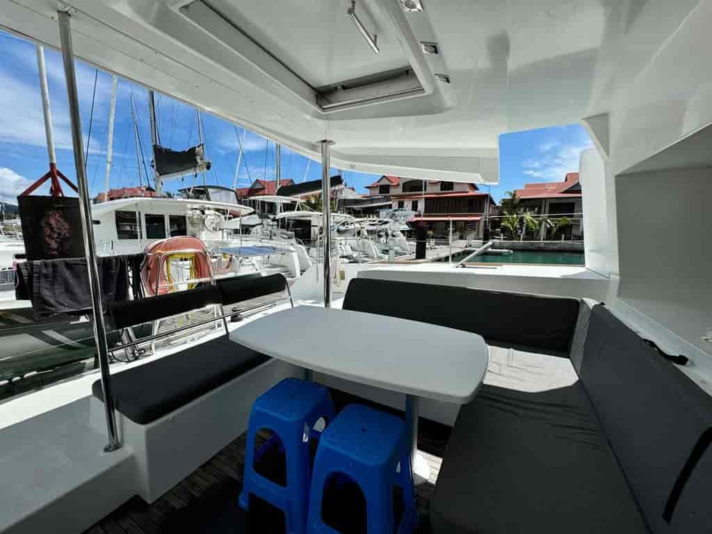 Boat picture 9