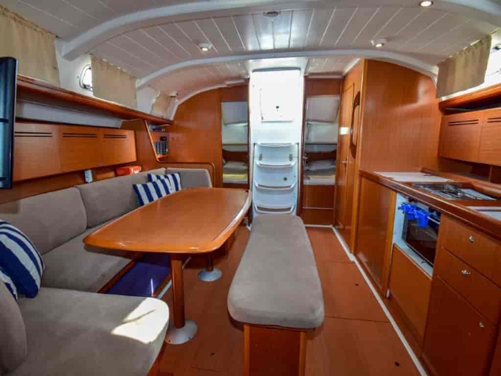 Boat picture 9