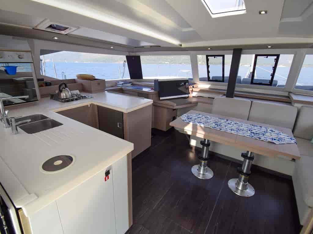 Boat picture 4