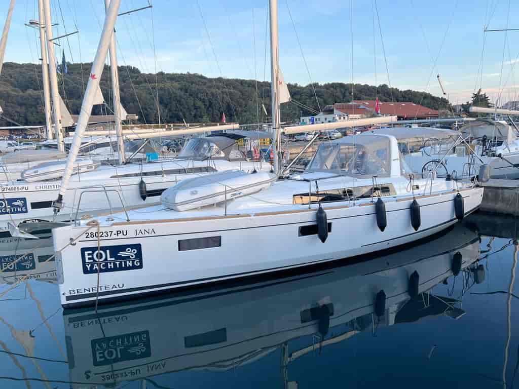Boat picture 17
