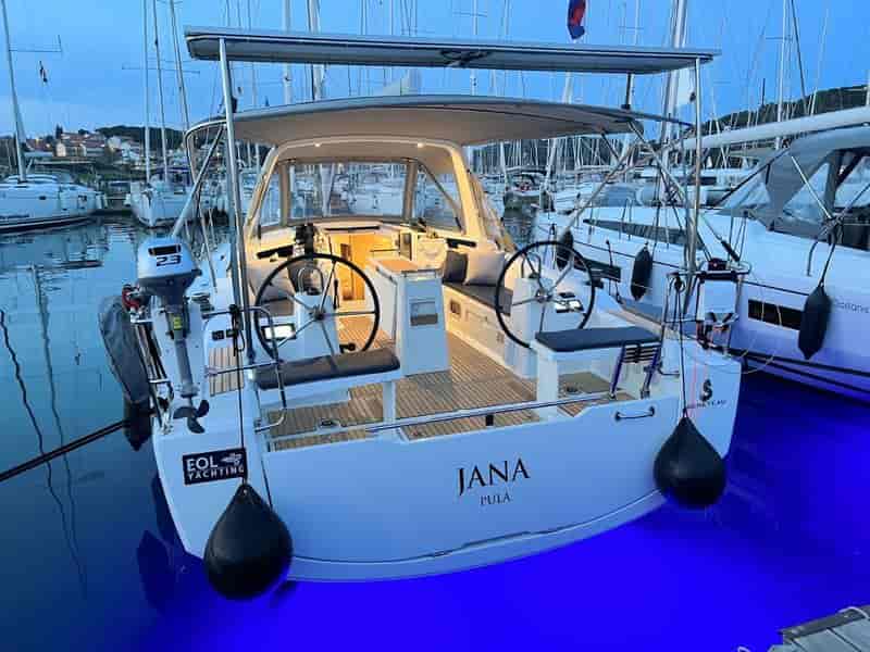 Boat picture 1