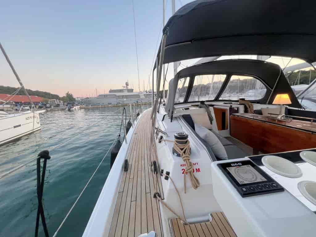 Boat picture 16