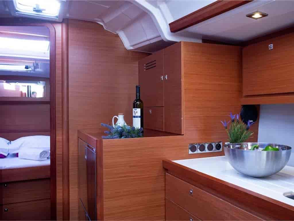 Boat picture 9