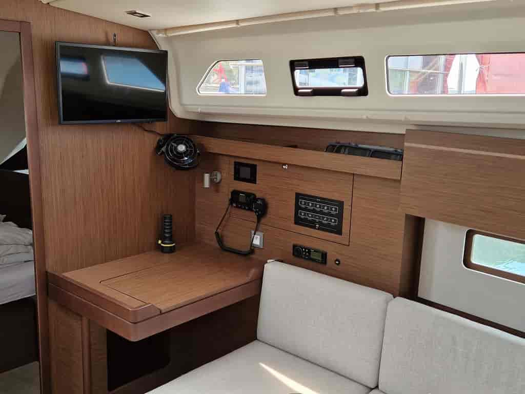 Boat picture 17