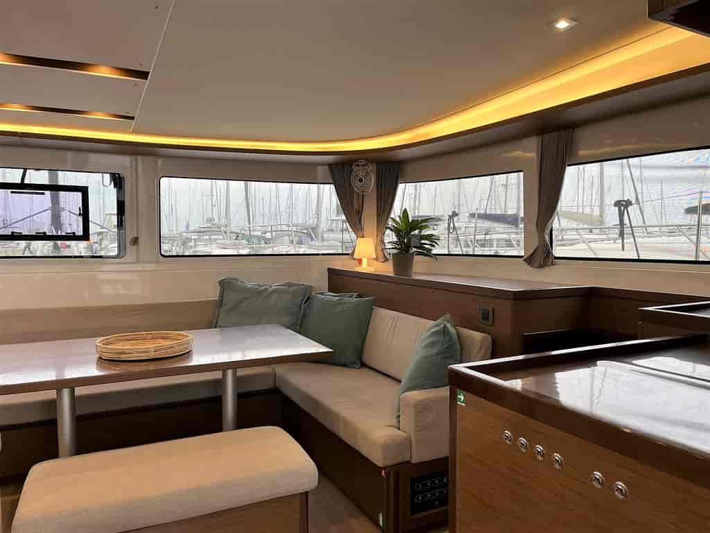 Boat picture 12