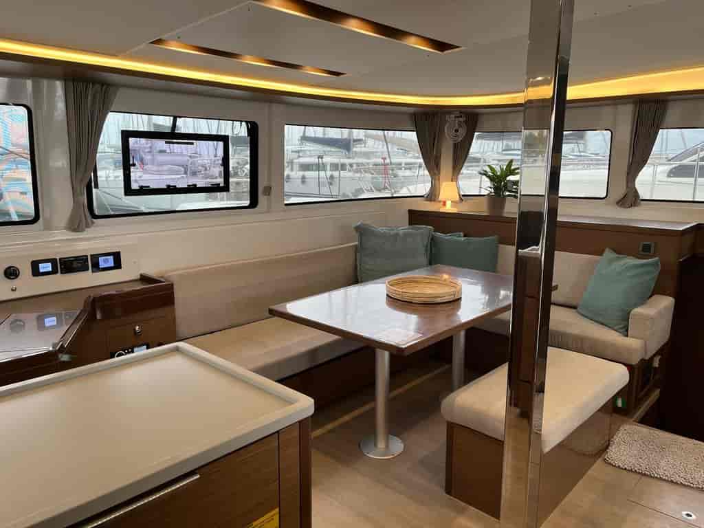Boat picture 17