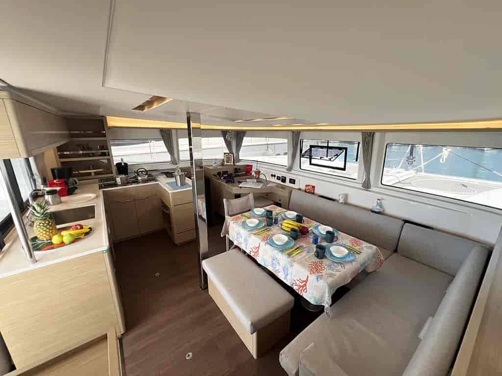Boat picture 16