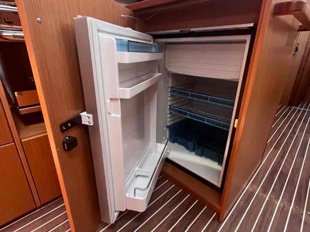 Boat picture 9