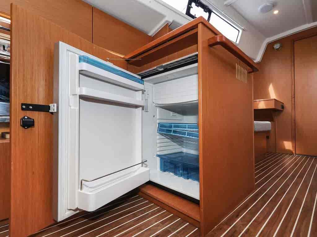 Boat picture 16