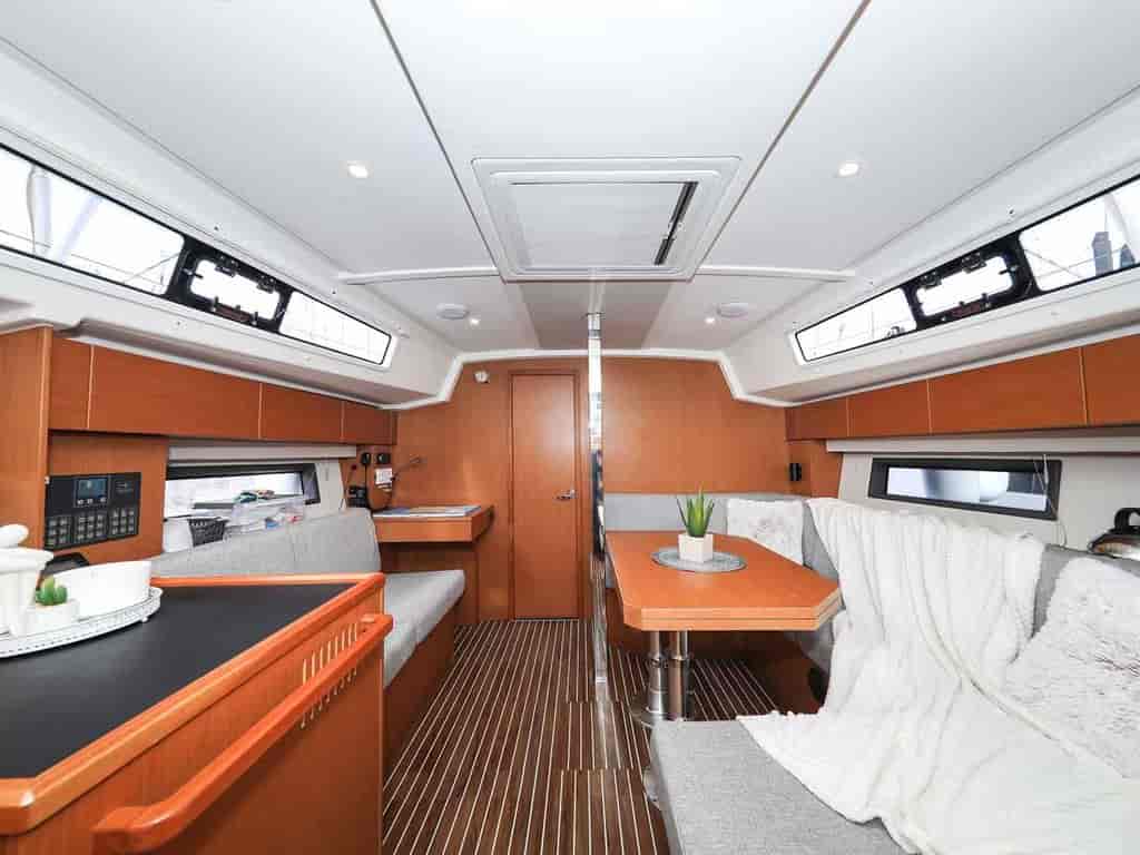 Boat picture 9