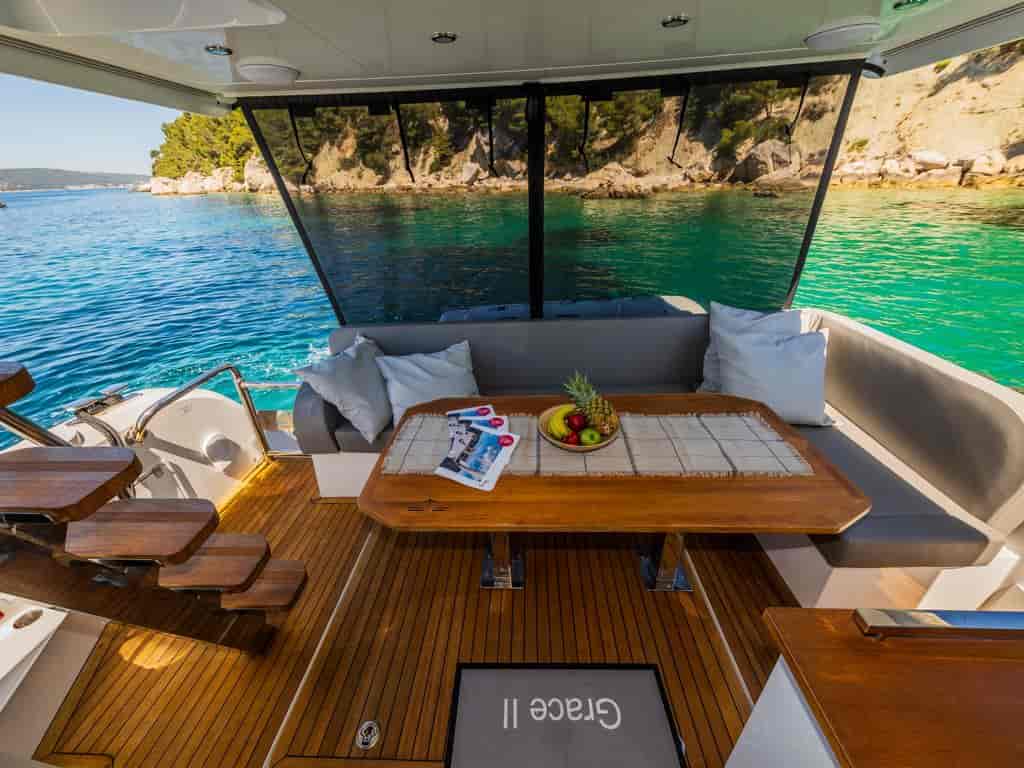 Boat picture 9