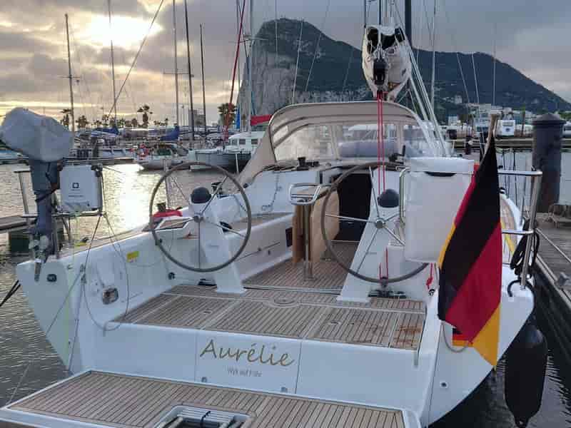 Photo of Aurélie, image 1 of 5