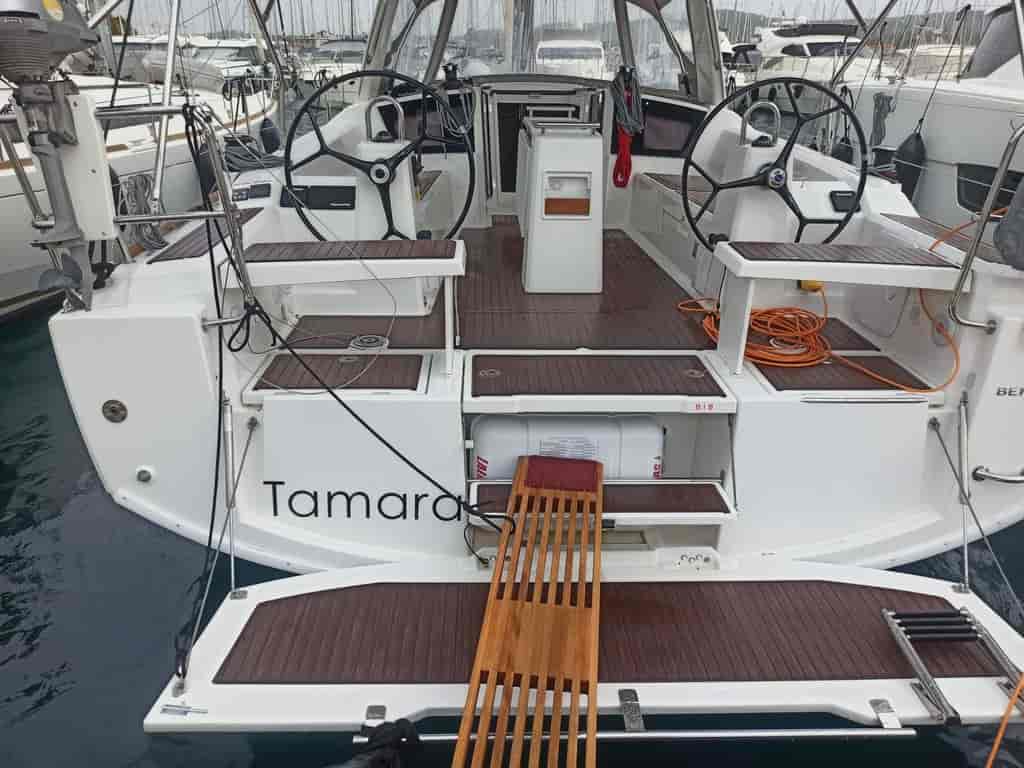 Photo 5 of Tamara