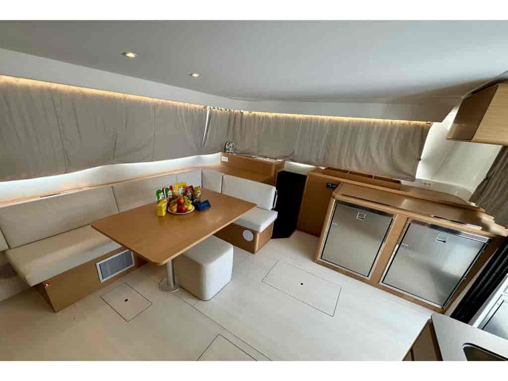 Boat picture 13