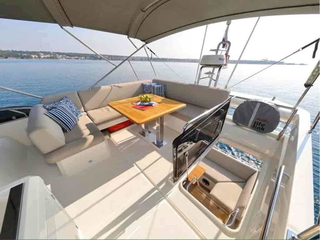 Boat picture 12