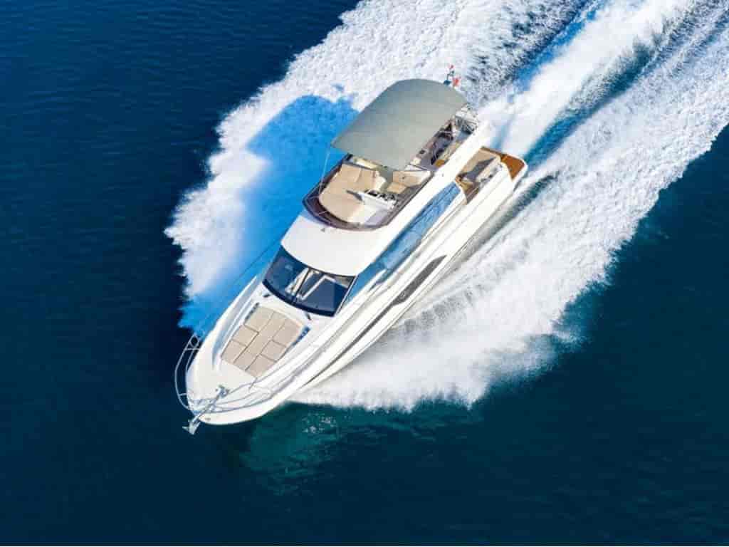 Boat picture 9