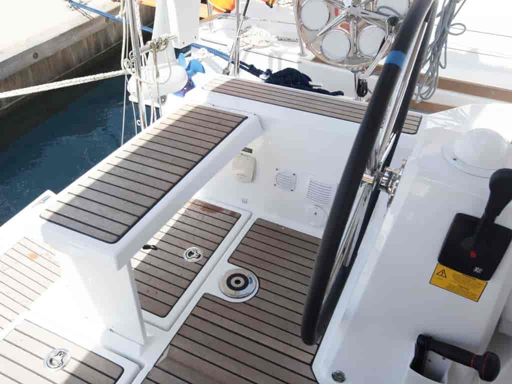 Boat picture 9