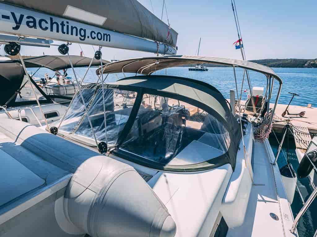 Boat picture 9