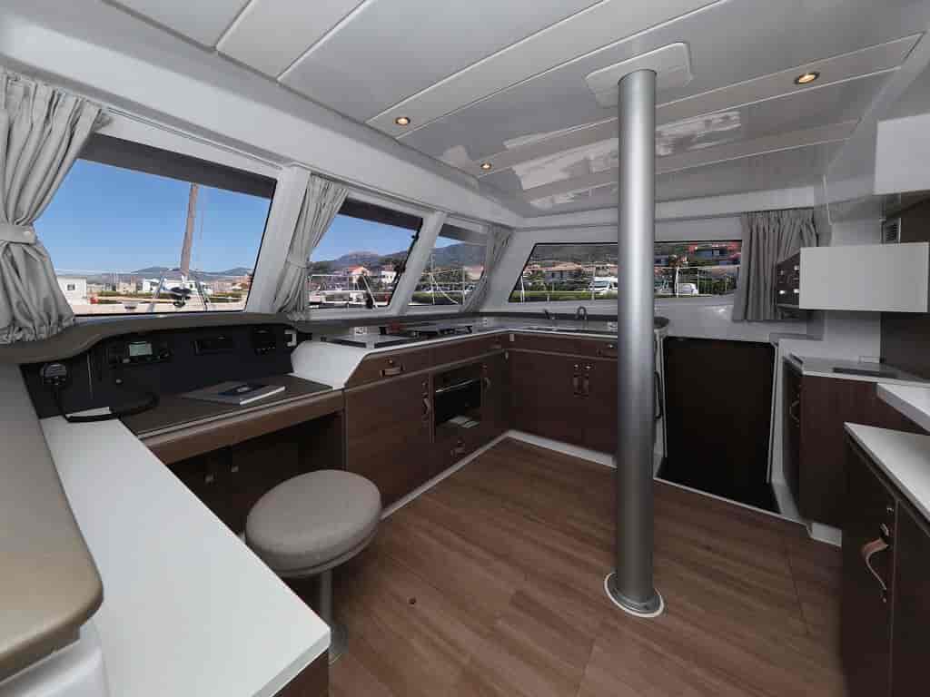 Boat picture 13