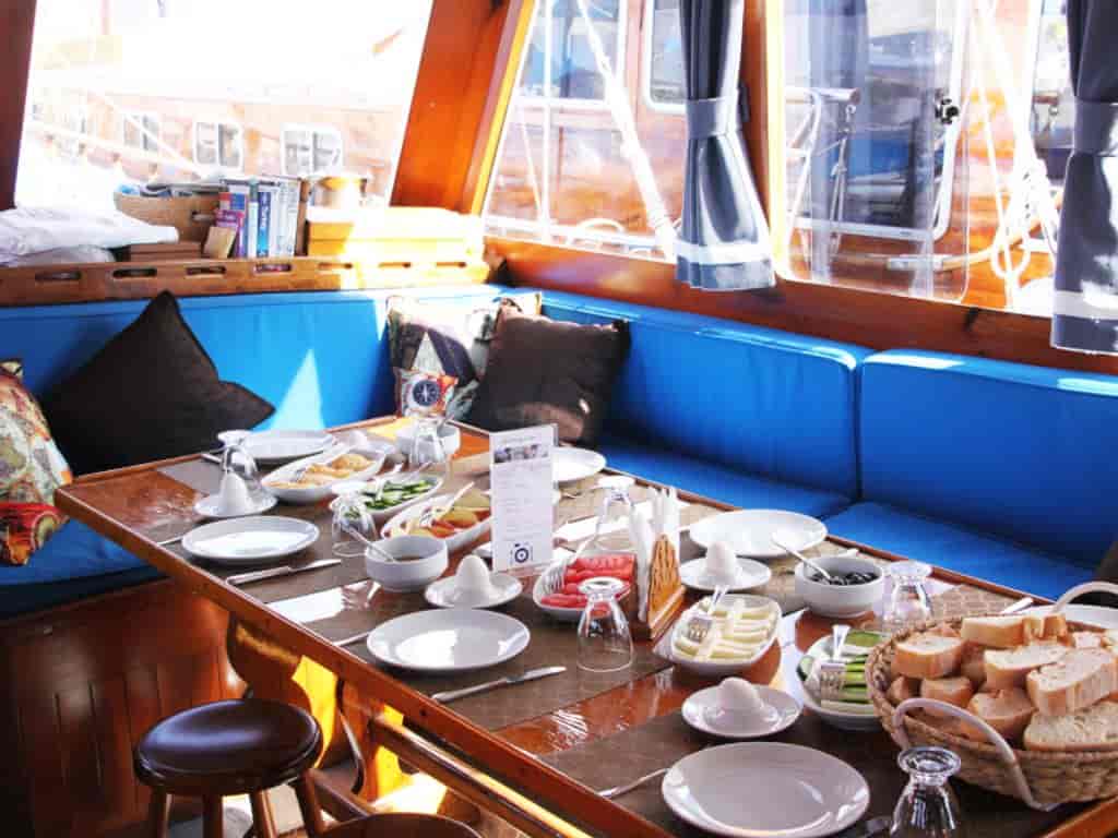 Boat picture 10