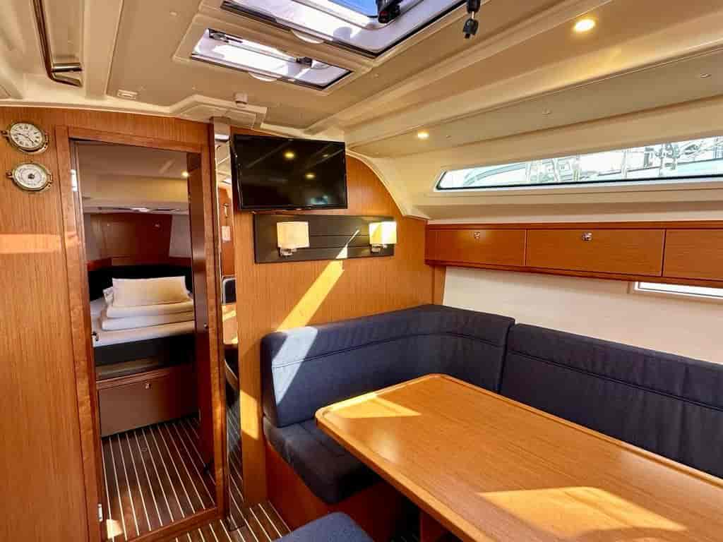 Boat picture 9