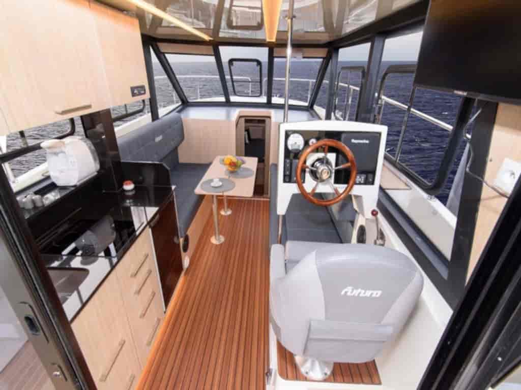 Boat picture 9