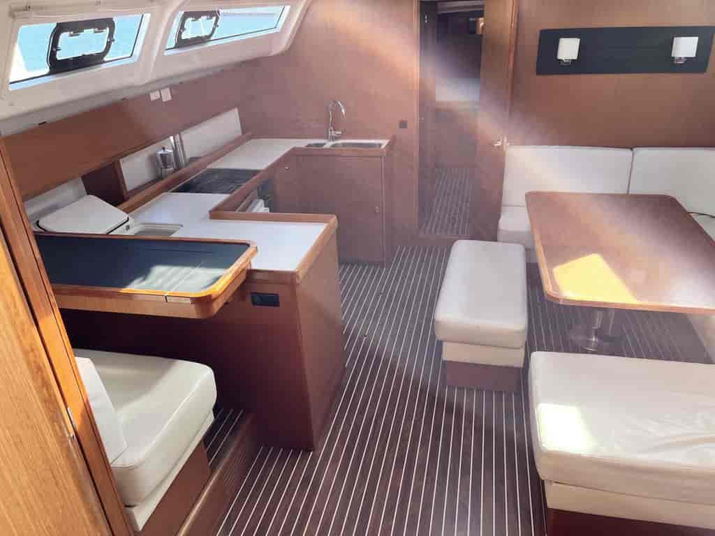 Boat picture 9