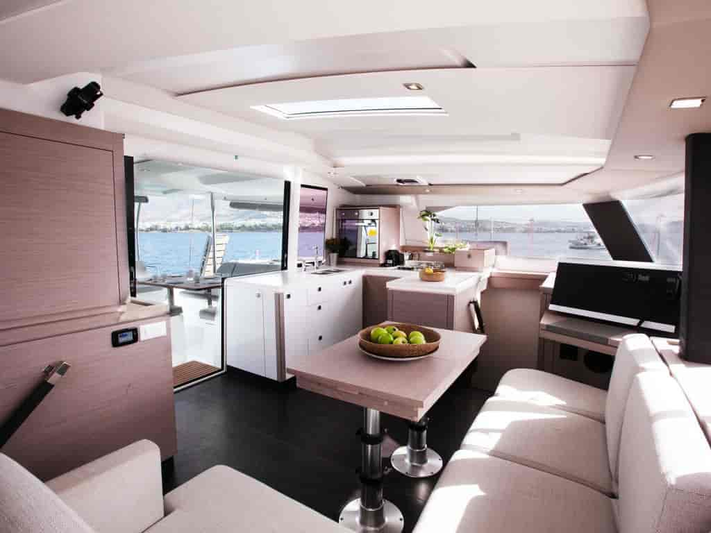 Boat picture 9