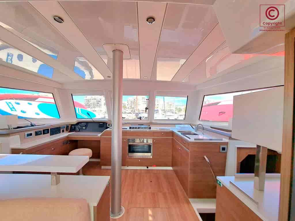 Boat picture 16