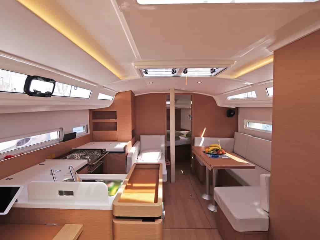 Boat picture 9
