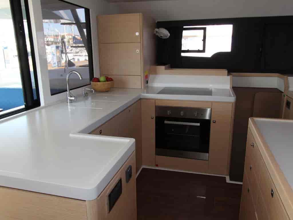 Boat picture 13