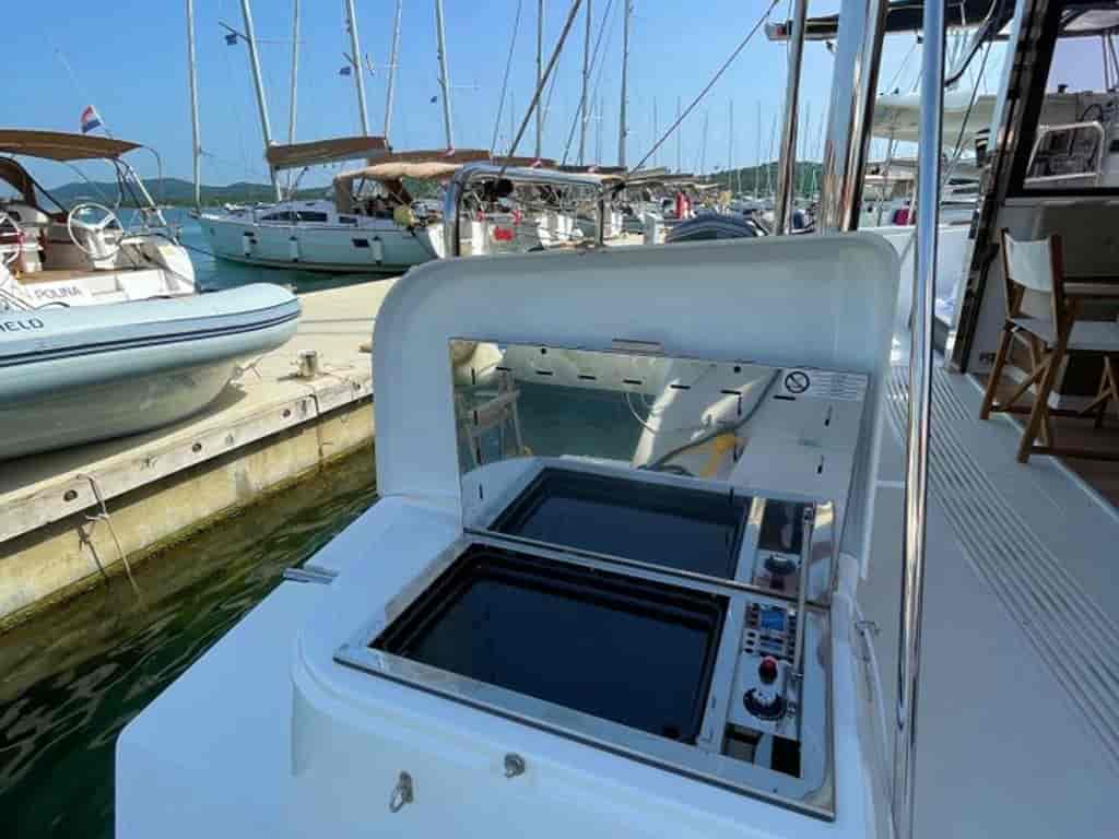 Boat picture 9