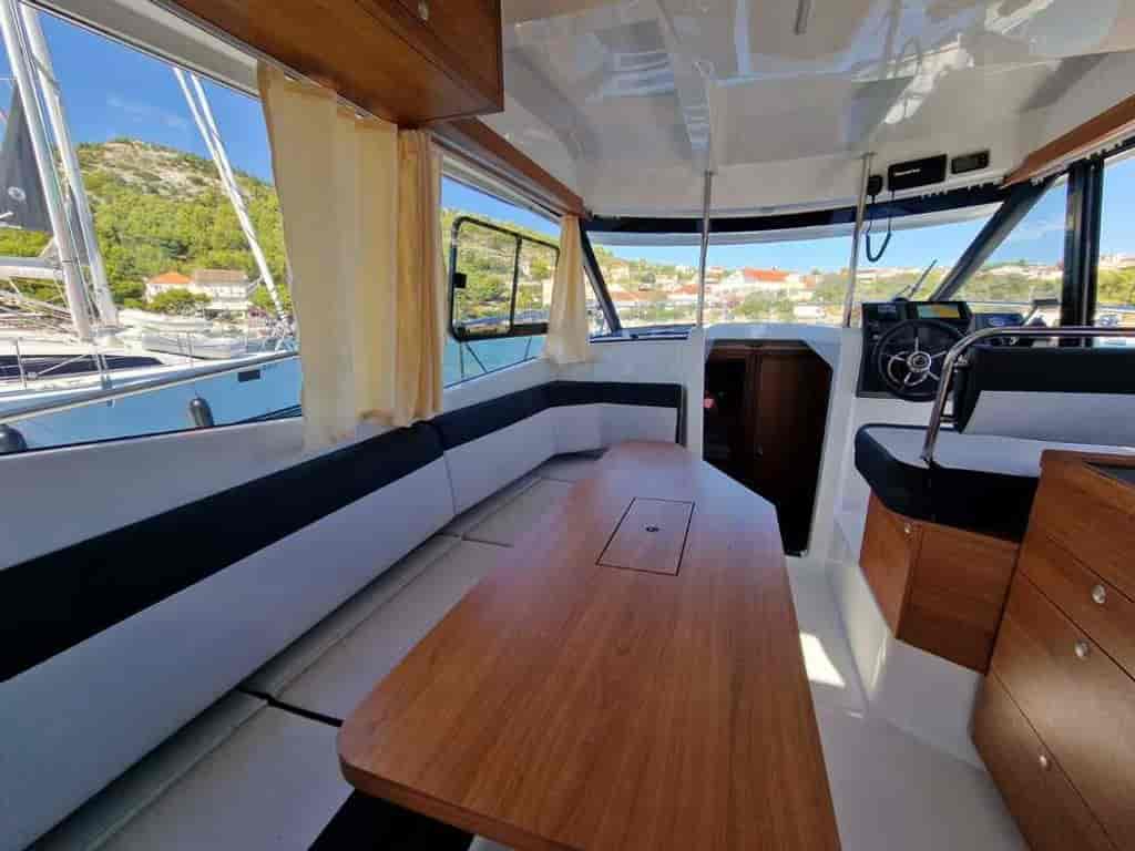 Boat picture 9