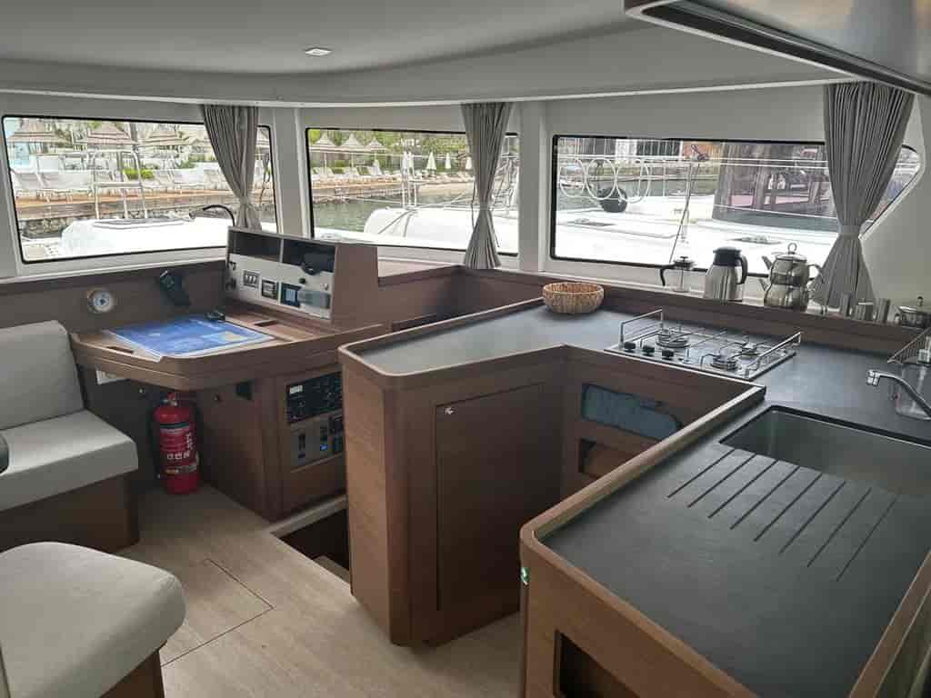 Boat picture 11