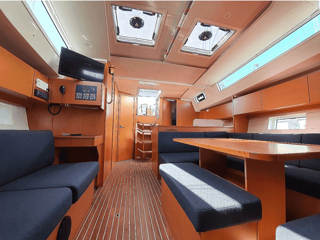 Boat picture 9