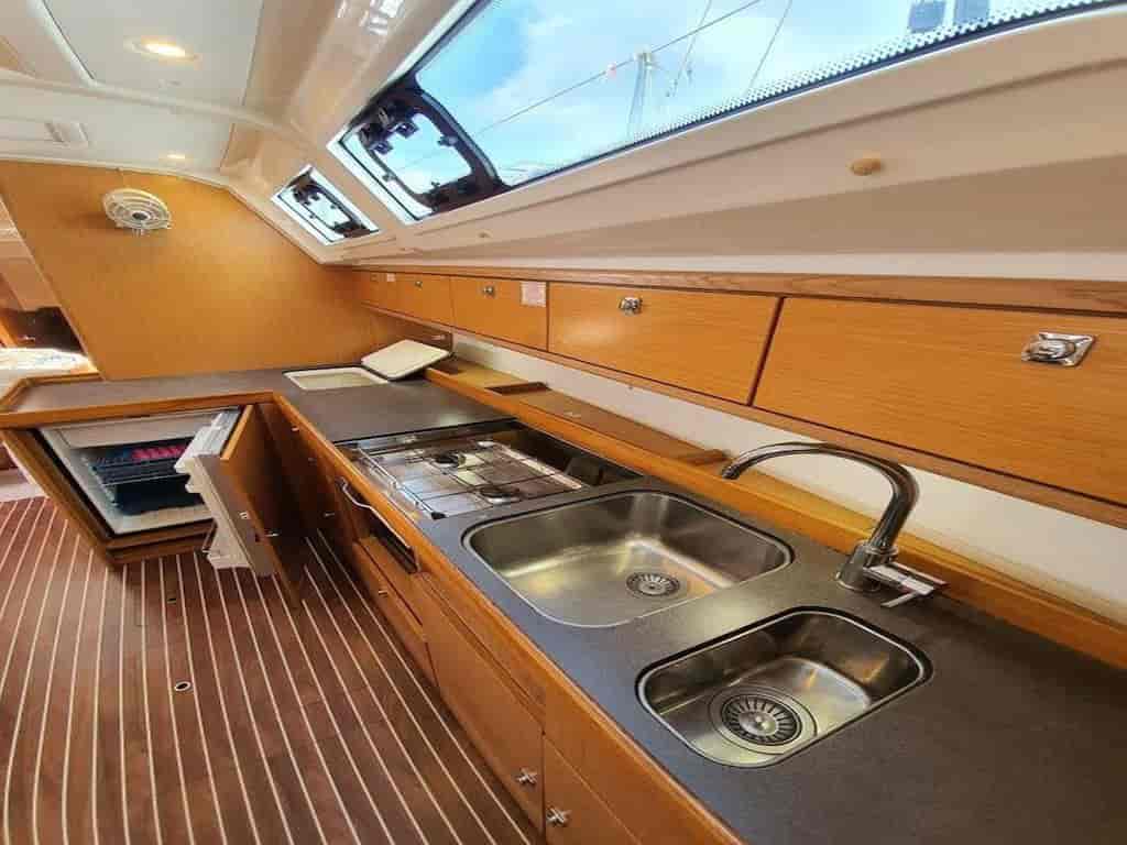Boat picture 9