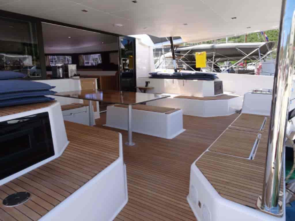 Boat picture 9