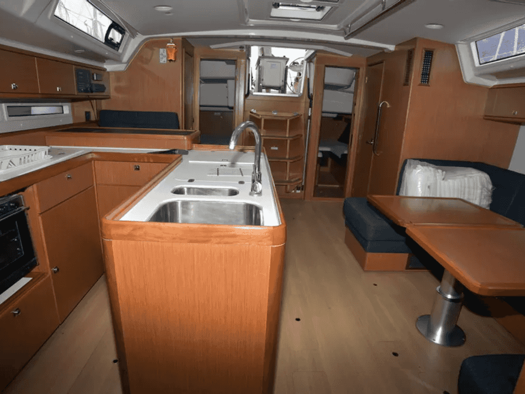 Boat picture 4