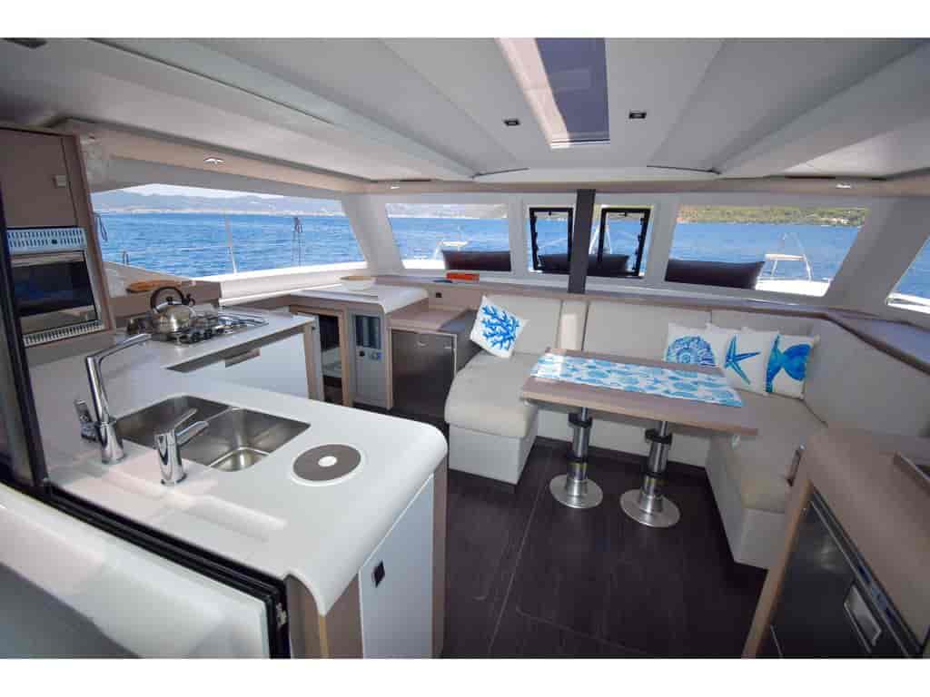 Boat picture 14