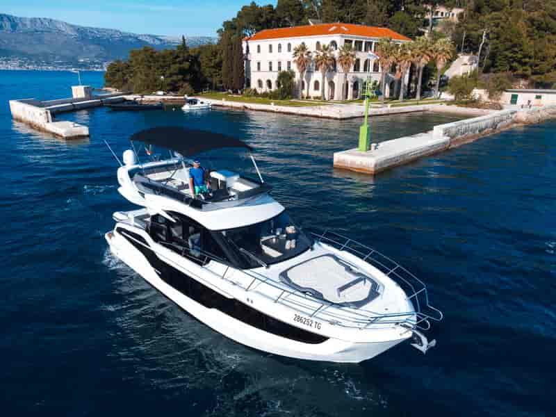 Boat picture 1