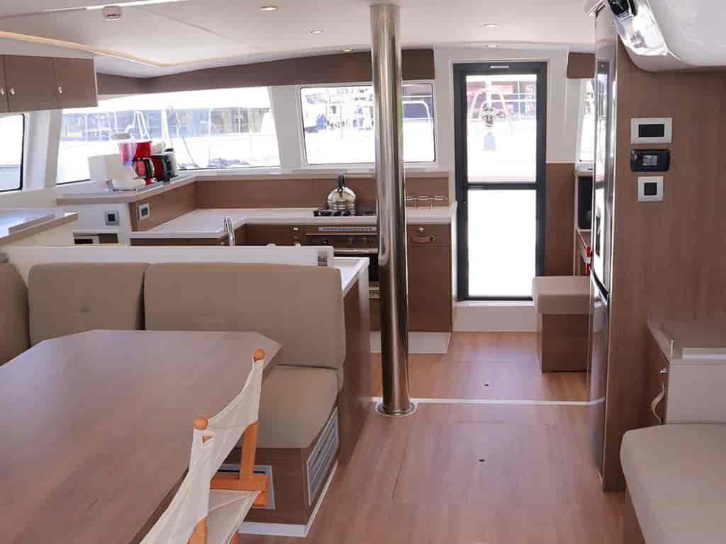 Boat picture 17