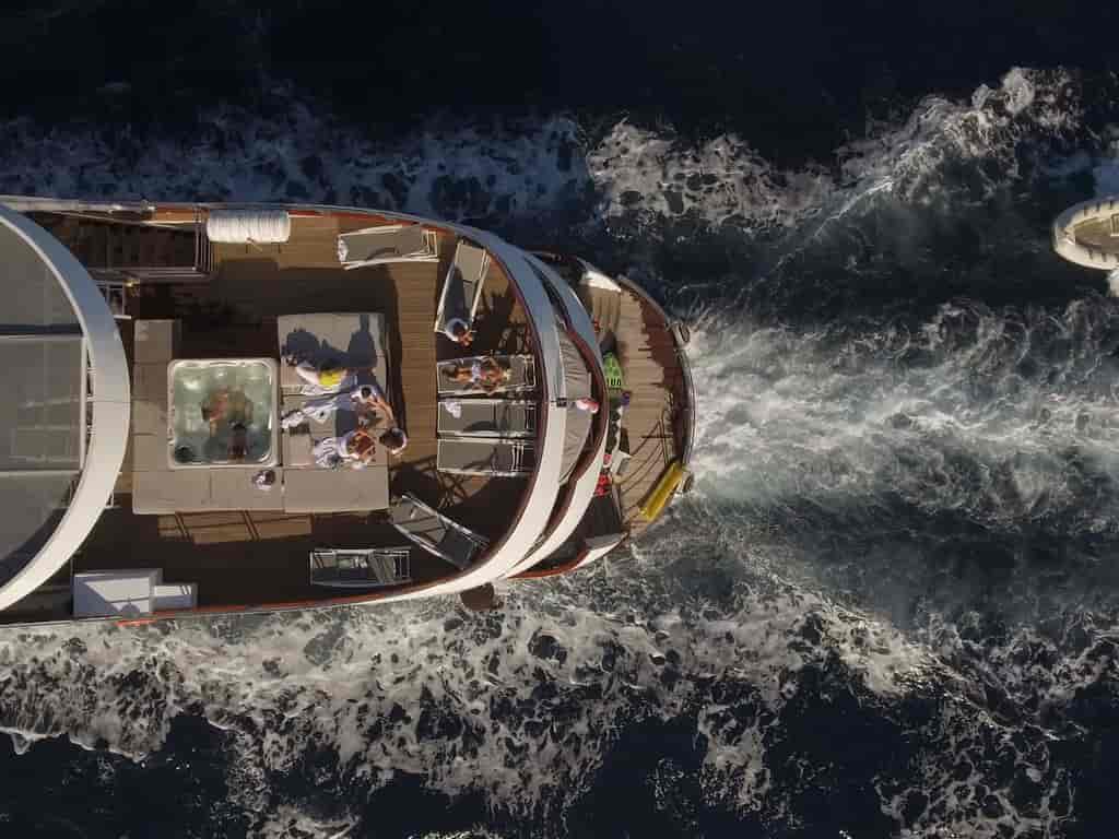 Boat picture 9