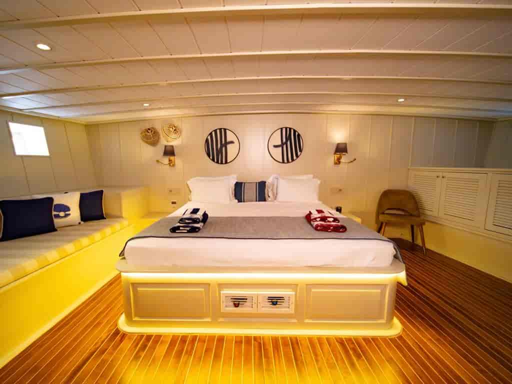 Boat picture 37