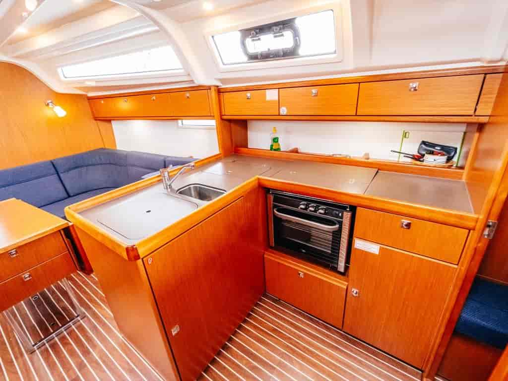 Boat picture 19