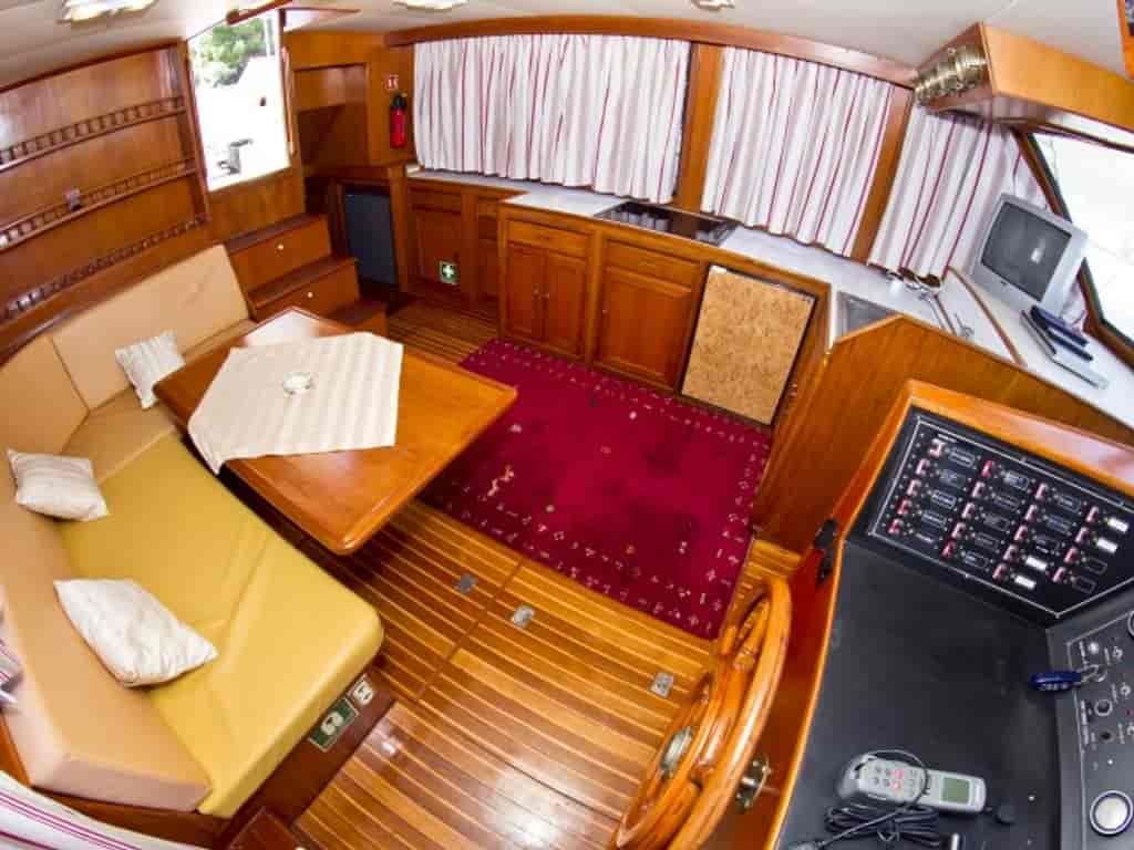 Boat picture 7