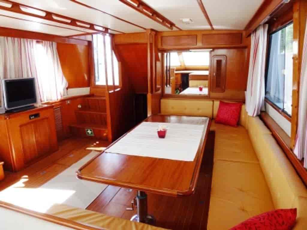 Boat picture 14