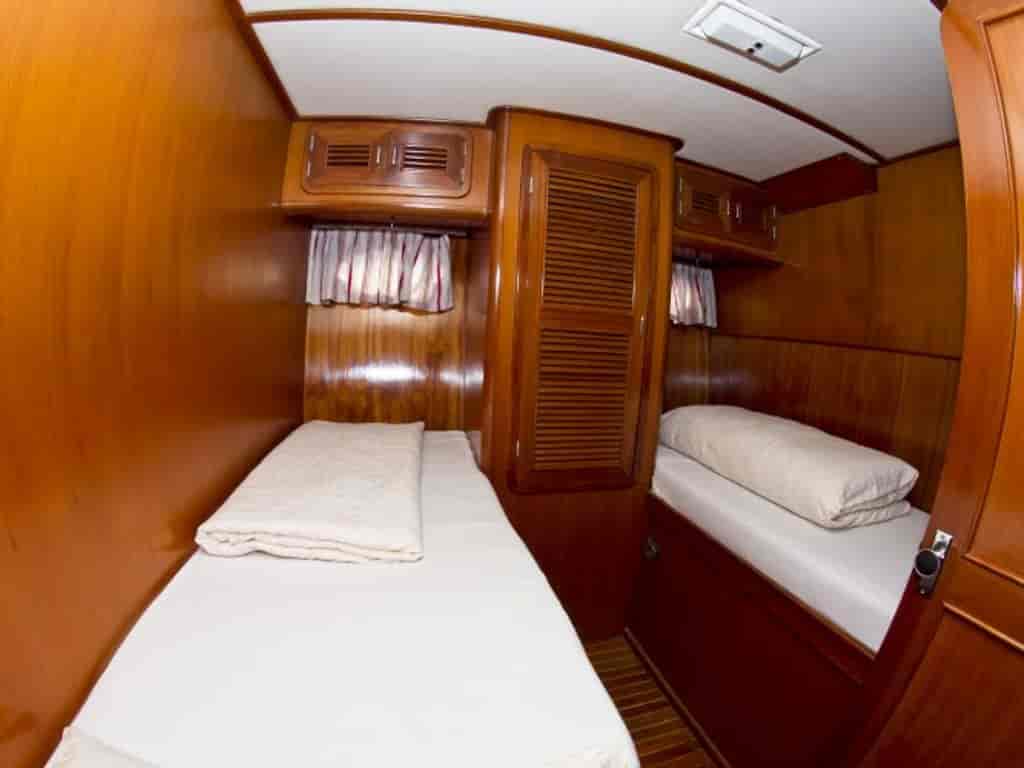 Boat picture 5