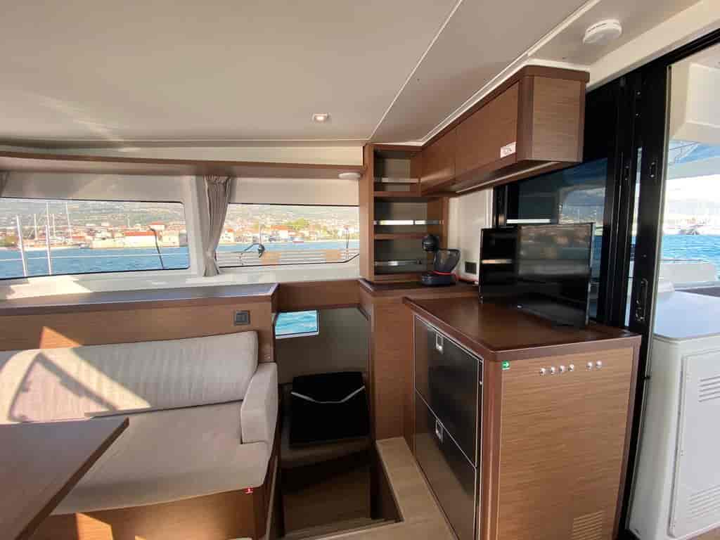 Boat picture 9